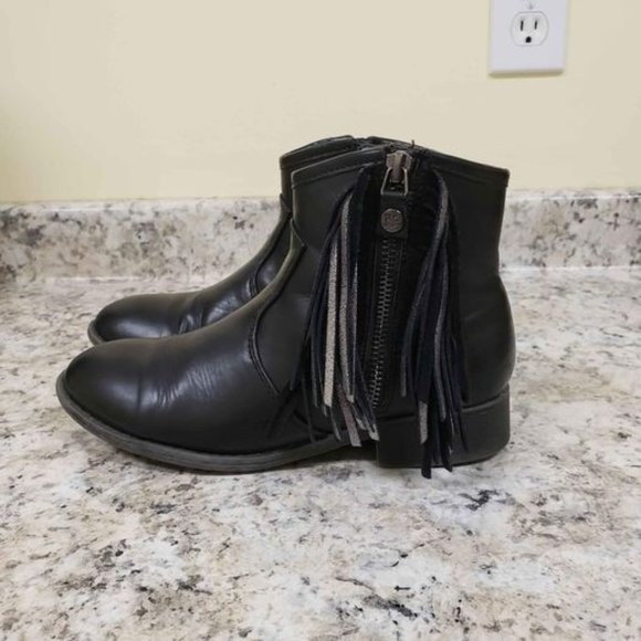 Nina Inside Zipper Fringed Black Booties Like New Girl's Size 3 - Picture 2 of 7